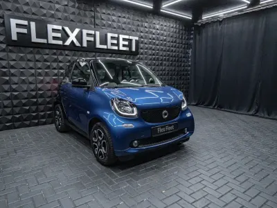 Gebraucht Smart ForTwo Coupé Passion 90 PS (66 kW) 2016 Blau Coupé