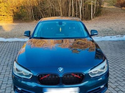 Gebraucht BMW 116 Sport Line 116 PS (85 kW) 2015 Blau Kleinwagen