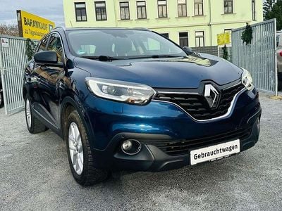 Blau Gebraucht 2018 Renault Kadjar LIMITED SUV | 12.499 € (Fairer Preis)