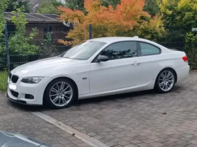 Gebraucht BMW 320 M Sport 177 PS (130 kW) 2008 Weiß Coupé