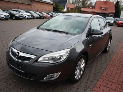 Second-hand Opel Astra 87 CP (63 kW) 2012 Gri Berlinǎ