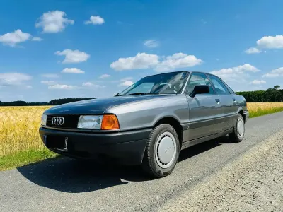 Gebraucht Audi 80 69 PS (50 kW) 1990 Grau Limousine