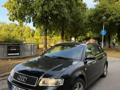 Gebraucht Audi A4 102 PS (75 kW) 2003 Schwarz Kombi
