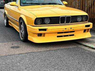 Gebraucht BMW 328 Cabriolet 190 PS (139 kW) 1992 Gelb Cabrio