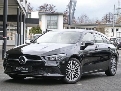 Gebraucht Mercedes CLA200 Progressive 150 PS (110 kW) 2023 Nachtschwarz Kombi