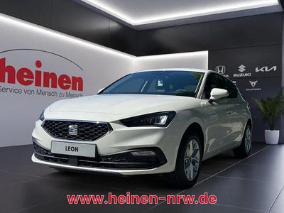 Neu Seat Leon 150 PS (110 kW) 2025 Weiß Limousine