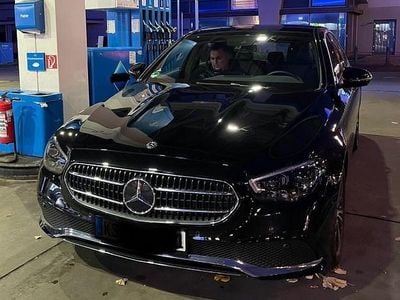 Schwarz Gebraucht 2021 Mercedes E200 Avantgarde Limousine | 34.190 € (Fairer Preis)
