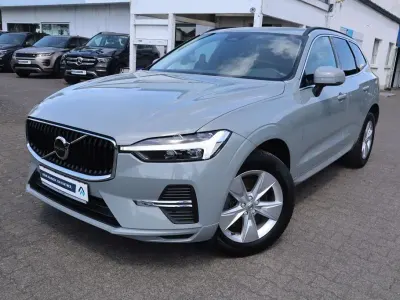Używany Volvo XC60 Core 197 KM (144 kW) 2024 Szary SUV
