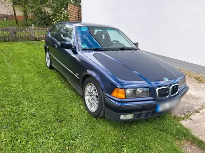 Brugt BMW 318 140 HK (102 kW) 1996 Blå Coupe