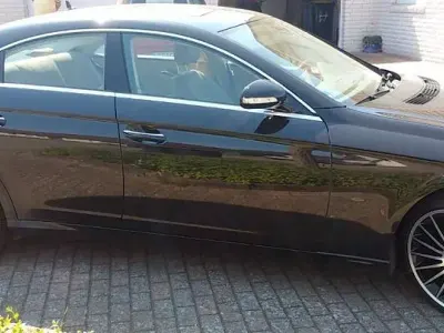 Gebraucht Mercedes CLS320 224 PS (164 kW) 2008 Schwarz Coupé