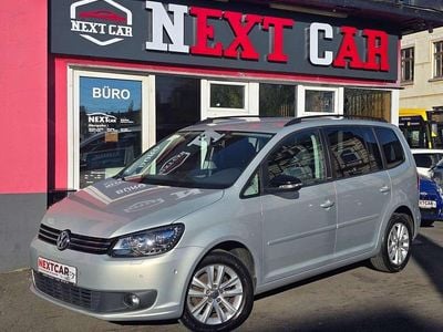 Gebraucht VW Touran Style 105 PS (77 kW) 2012 Silber Van / Kleinbus