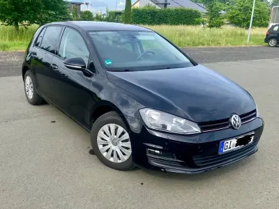 Gebraucht VW Golf VII Move 105 PS (77 kW) 2013 Schwarz Limousine