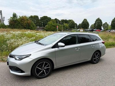 Toyota Auris Touring Sports
