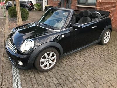 Second-hand Mini One Cabriolet 98 CP (72 kW) 2012 Negru Cabrio