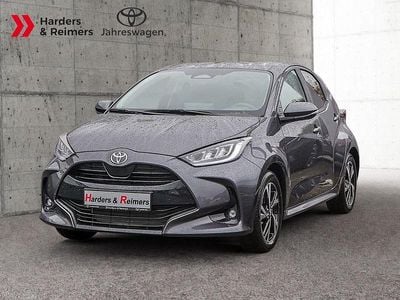 Nuova Toyota Yaris Hybrid 116 CV (85 kW) 2025 Grigio Berlina