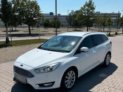 Gebraucht Ford Focus 150 PS (110 kW) 2015 Weiß Kombi