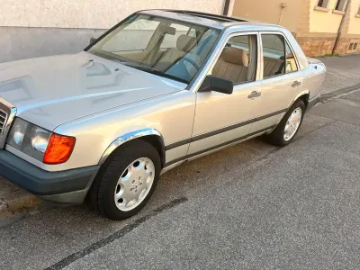Gebraucht Mercedes E260 1987 Limousine