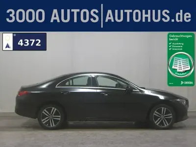 Gebraucht Mercedes CLA250e 218 PS (160 kW) 2022 Schwarz Limousine