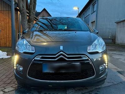 Gebraucht Citroën DS3 110 PS (80 kW) 2014 Grau Kleinwagen