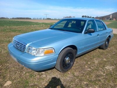 Usado Ford Crown Victoria 242 HP (177 kW) 2007 Azul Sedan