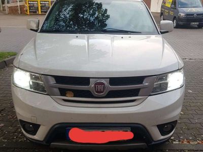 gebraucht Fiat Freemont 2.0 Multijet 16V DPF Automatik Allrad Cross