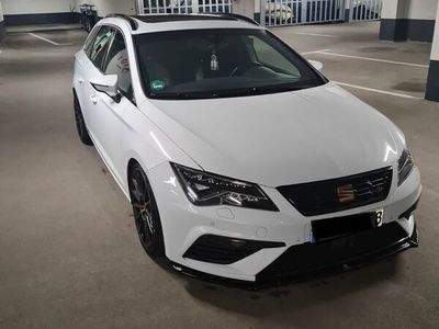 gebraucht Seat Leon ST 2.0 TDI FR Sportstourer FR