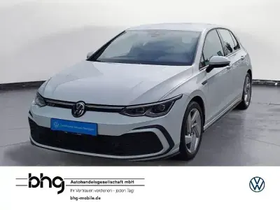 Gebraucht VW Golf VIII GTD 200 PS (147 kW) 2024 Weiß Limousine