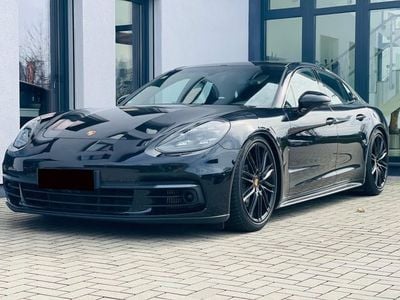 Gebraucht Porsche Panamera 4S 421 PS (309 kW) 2019 Schwarz metallic Limousine