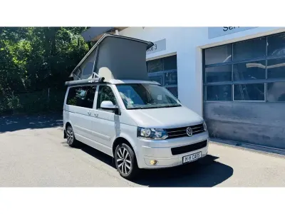 Gebraucht VW California Comfortline 179 PS (131 kW) 2011 Grau (metallic) Van