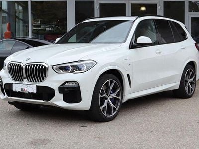 Alpinweiss iii Gebraucht 2021 BMW X5 M Sport SUV | 46.900 € (Fairer Preis)