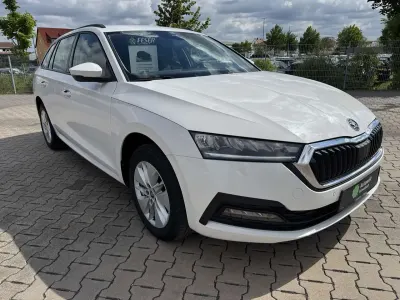 Gebraucht Skoda Octavia Ambition 116 PS (85 kW) 2024 Weiß Kombi