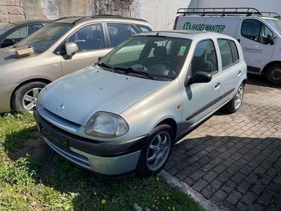 Gebraucht Renault Clio II 58 PS (42 kW) 1999 Blau Limousine