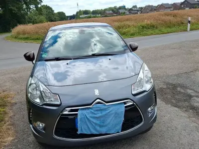 Gebraucht Citroën DS3 So Chic 120 PS (88 kW) 2011 Schwarz Kleinwagen