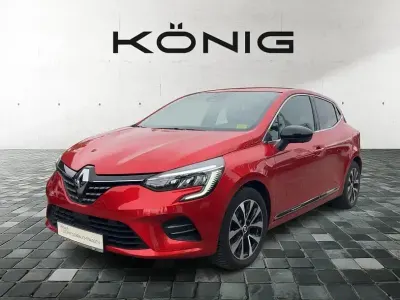 Gebraucht Renault Clio V Techno 91 PS (66 kW) 2023 Rot Limousine