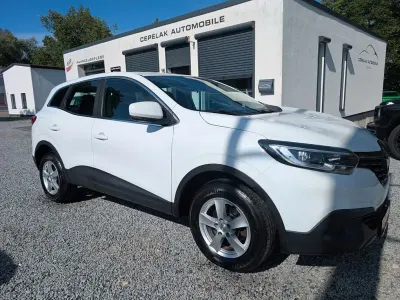 Gebraucht Renault Kadjar Life 140 PS (102 kW) 2019 Weiß SUV