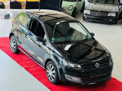 Gebraucht VW Polo Team 105 PS (77 kW) 2010 Schwarz Kleinwagen