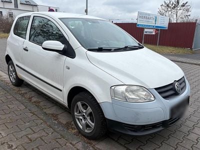Gebraucht VW Fox 54 PS (39 kW) 2007 Weiß Kleinwagen