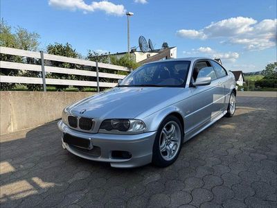 Usata BMW 325 M Sport 192 CV (141 kW) 2002 Argento Coupé