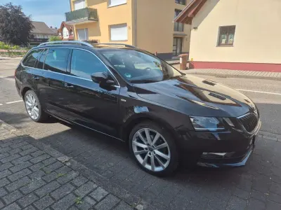 Gebraucht Skoda Octavia Soleil 150 PS (110 kW) 2019 Schwarz Kombi