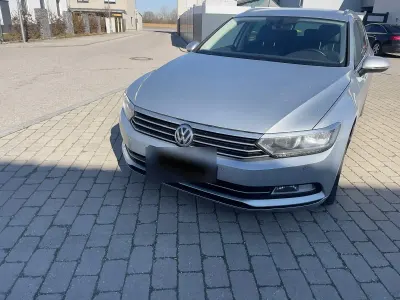 Gebraucht VW Passat 150 PS (110 kW) 2015 Silber Limousine
