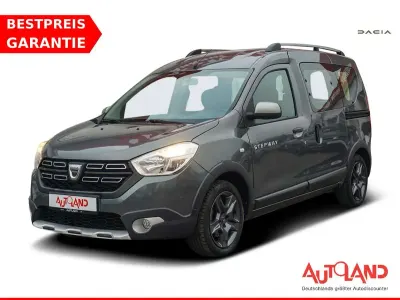 Gebraucht Dacia Dokker Ambiance 102 PS (75 kW) 2018 Islandgraumet. Van / Kleinbus