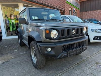 Begagnad Suzuki Jimny Comfort+ 102 HK (75 kW) 2019 Grå SUV