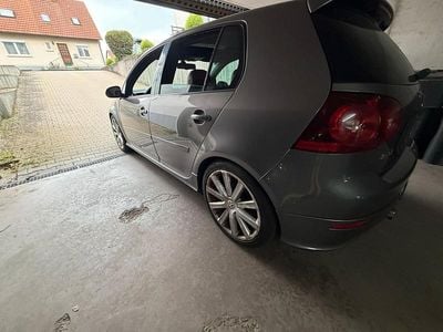 Begagnad VW Golf V R 250 HK (183 kW) 2007 Sedan