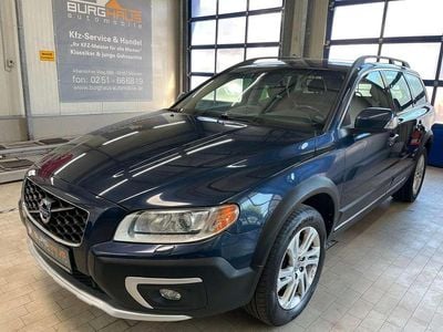 Second-hand Volvo XC70 Momentum 163 CP (119 kW) 2014 Albastru Break