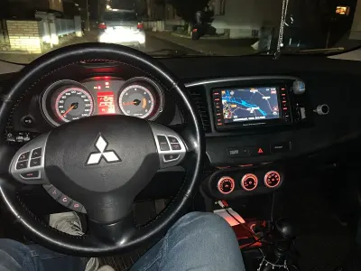 Gebraucht Mitsubishi Lancer 140 PS (102 kW) 2009 Blau Limousine