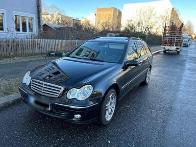 Second-hand Mercedes C280 231 CP (169 kW) 2005 Negru Break