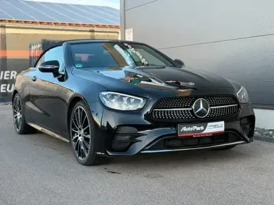 Gebraucht Mercedes E200 AMG 211 PS (155 kW) 2023 Schwarz Cabrio