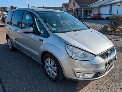 Kristallsilber metallic Gebraucht 2007 Ford Galaxy Trend Van / Kleinbus | 2.200 € (Fairer Preis)