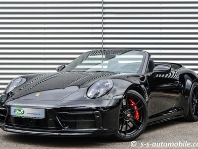 Porsche 911 Carrera GTS
