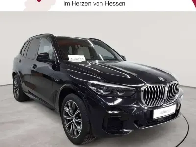 Gebraucht BMW X5 M Sport 394 PS (289 kW) 2022 Carbonschwarz metallic SUV